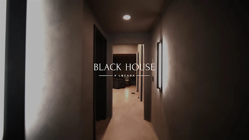 Black House photo 2