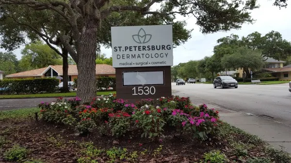 Dr. Elizabeth Arrington