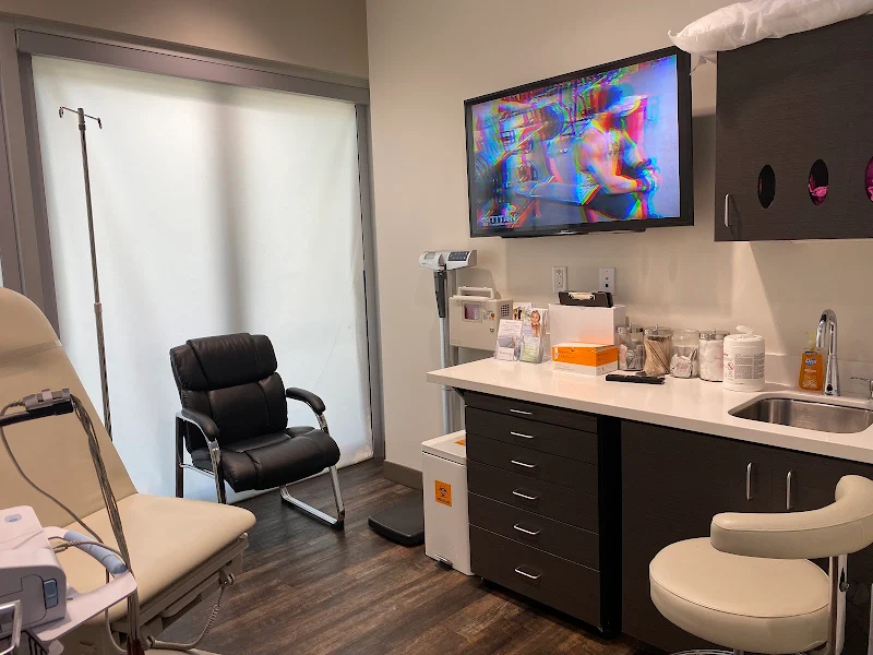 Titan Medical Center photo 3